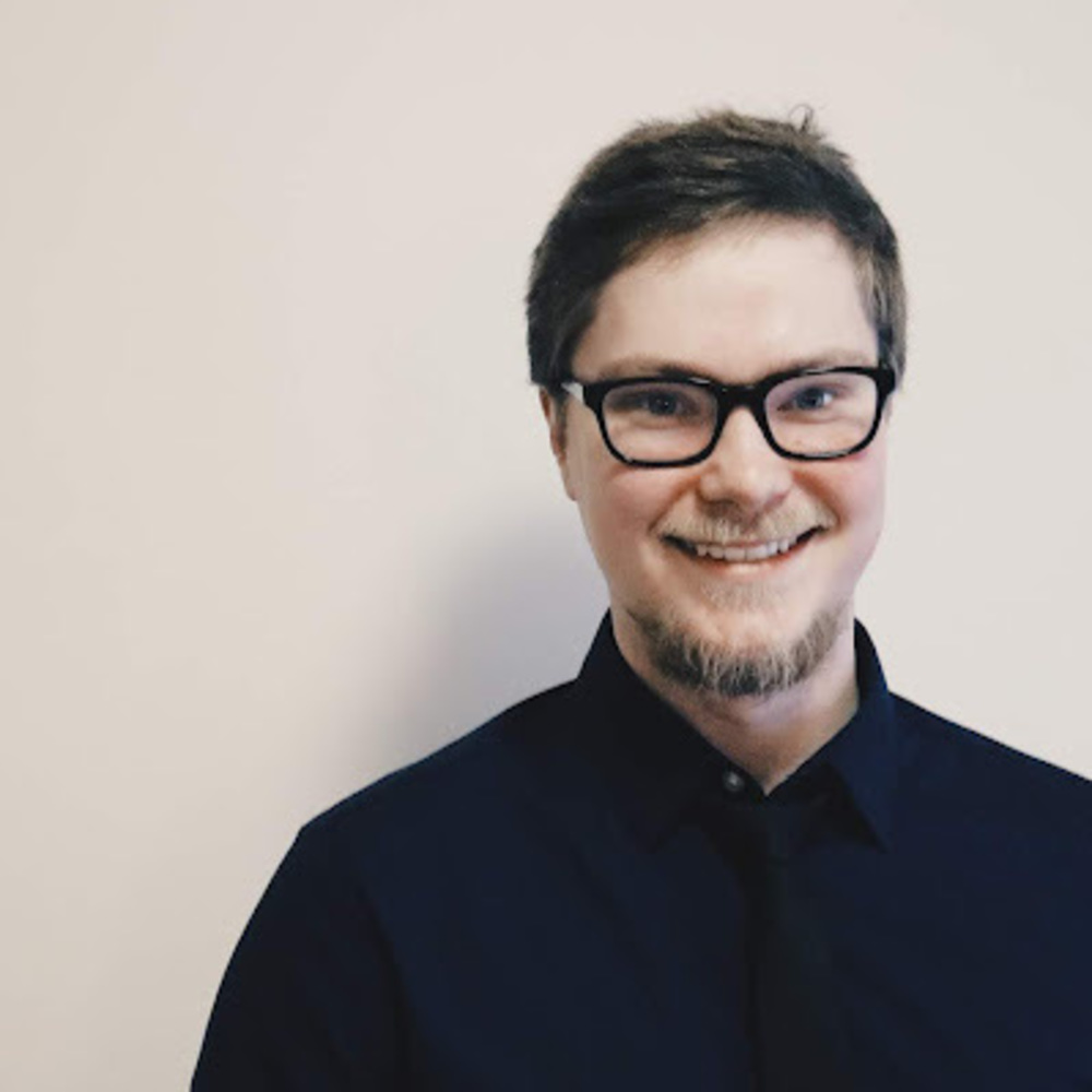 Meet your Posher, Thom